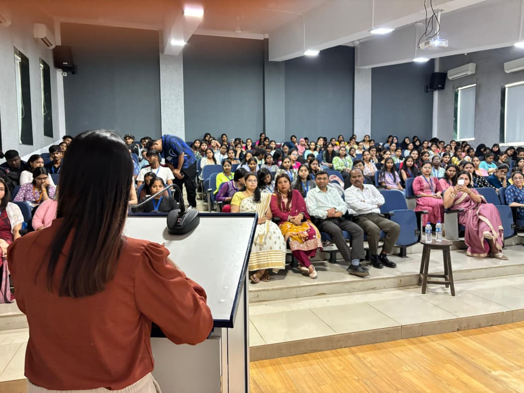 WhatsApp Image 2026-03-11 at 08.03.45